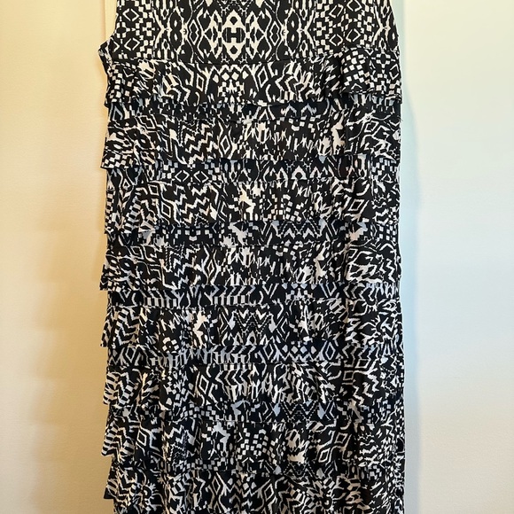 Black and Grey Tiered Women's Dress - Picture 2 of 7